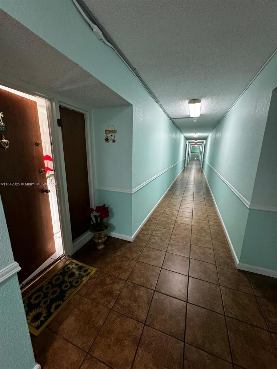 Real estate property located at 2075 122nd Ave #427, Miami-Dade, CORAL TOWERS CONDO, Miami, FL