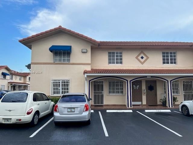 Real estate property located at 2236 74th St #102-17, Miami-Dade, ALCAZAR VILLAS CONDO, Hialeah, FL