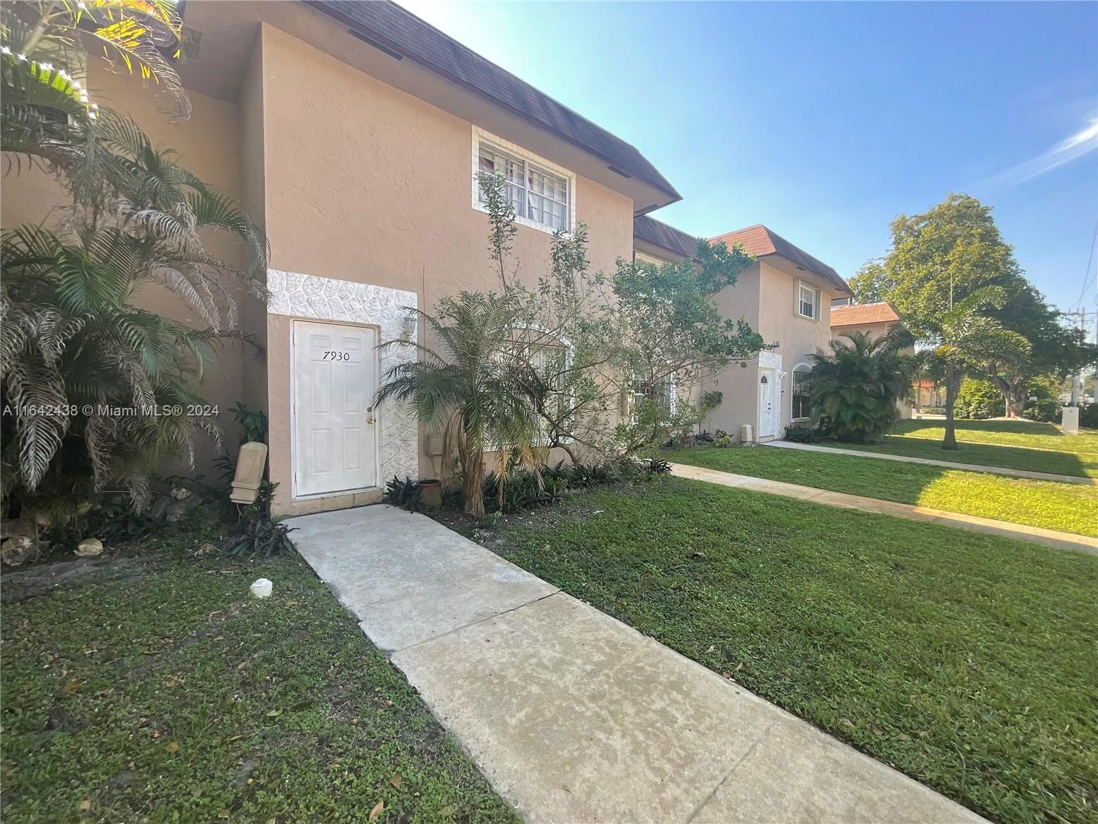 Real estate property located at 7930 Kimberly Blvd, Broward, TAM OSHANTER GARDENS FAMI, North Lauderdale, FL