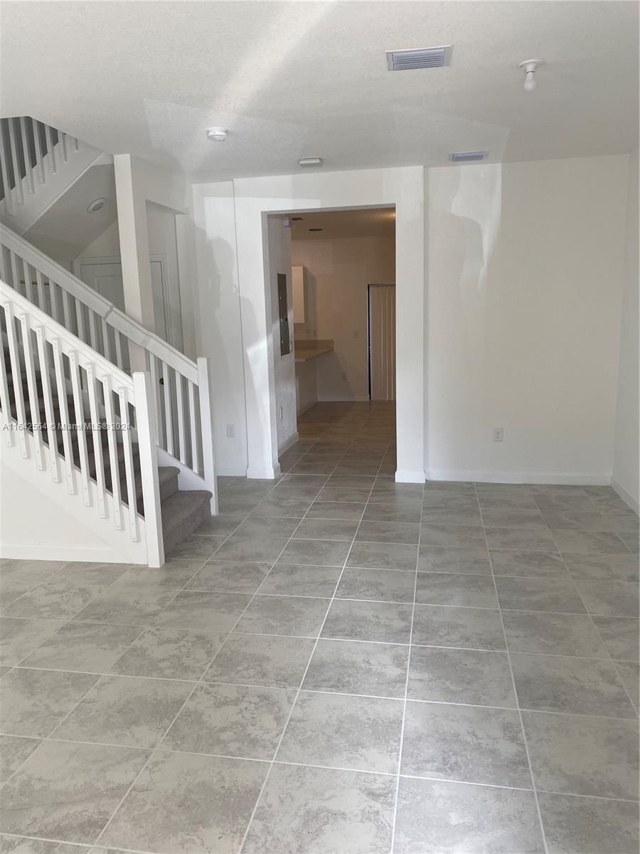 Real estate property located at 337 208th Ter #337, Miami-dade, Via Ventura Neighborhood, Miami, FL