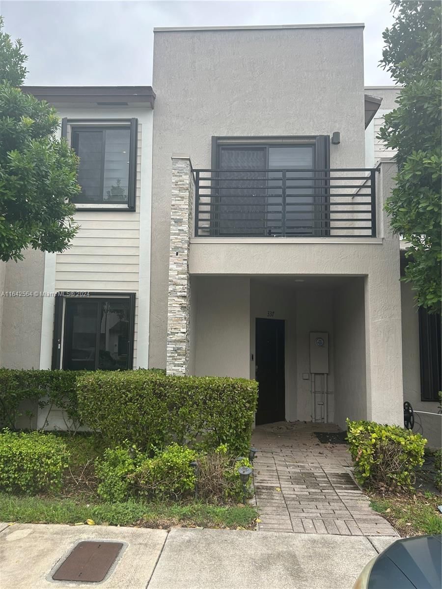 Real estate property located at 337 208th Ter #337, Miami-dade, Via Ventura Neighborhood, Miami, FL