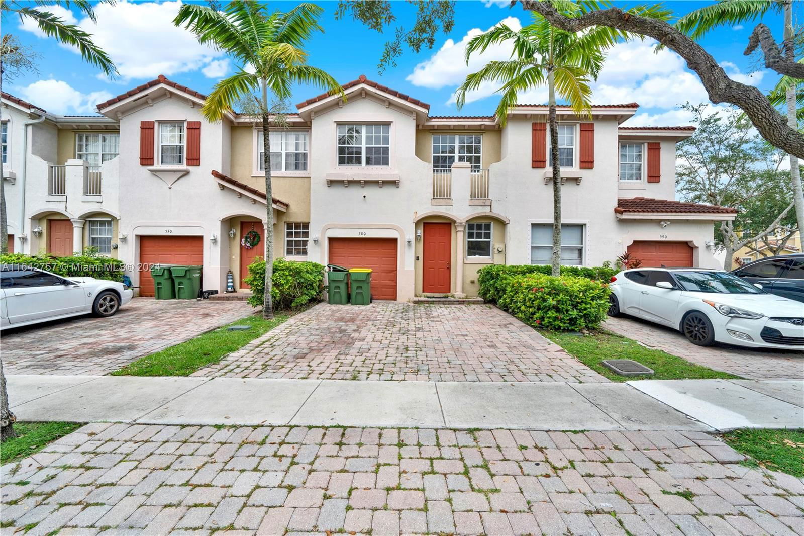 Real estate property located at 580 21 Terrace, Miami-Dade, PORTOFINO VILLAS WEST, Homestead, FL