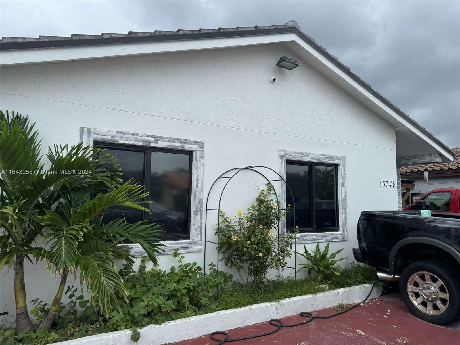 Real estate property located at 13748 14th St, Miami-Dade, CORAL WEST HEIGHTS 2ND AD, Miami, FL