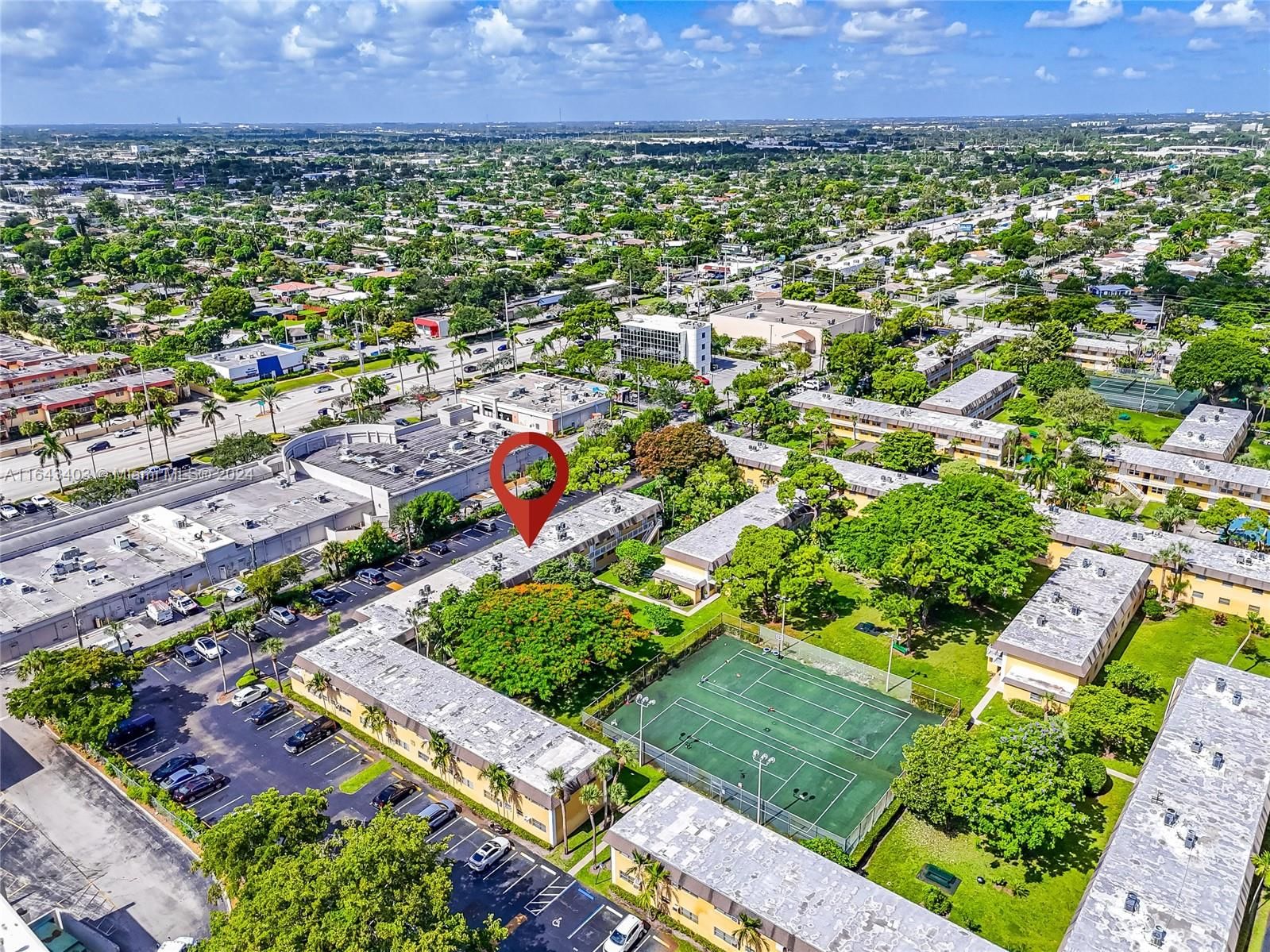 Real estate property located at 5168 6th Ave #416, Broward, VILLAGE PARK AT OAKLAND C, Oakland Park, FL