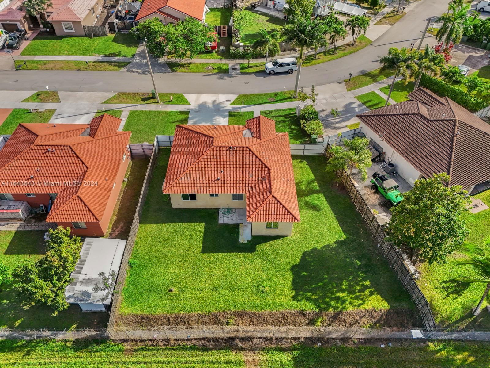 Real estate property located at 714 12th Ter, Miami-dade, Tennessee Estates, Homestead, FL