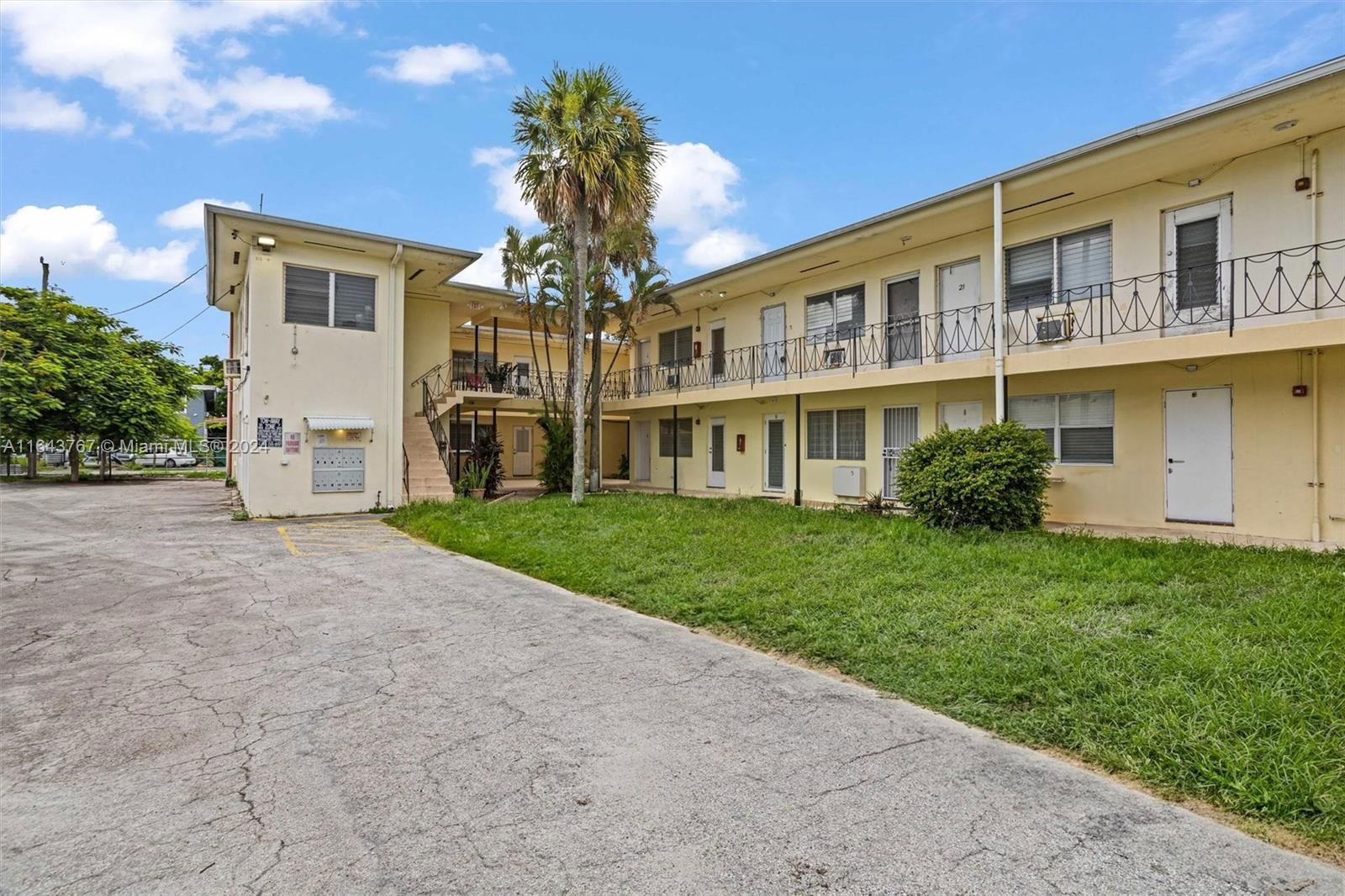 Real estate property located at 71 76th St #6, Miami-Dade, PRESTIGE APTS INC CO-OP, Miami, FL