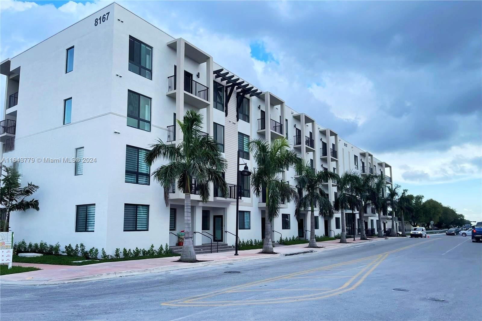 Real estate property located at 8167 41st St #409, Miami-Dade, DOWNTOWN DORAL SOUTH PHAS, Doral, FL