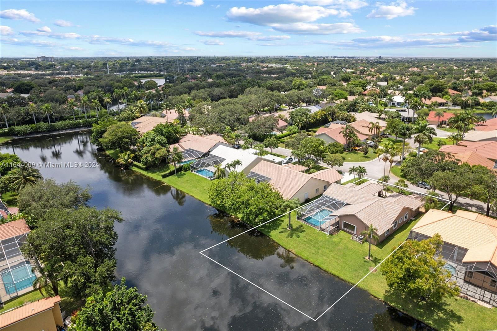 Real estate property located at 5001 103rd Ave, Broward, BROOKSIDE, Coral Springs, FL