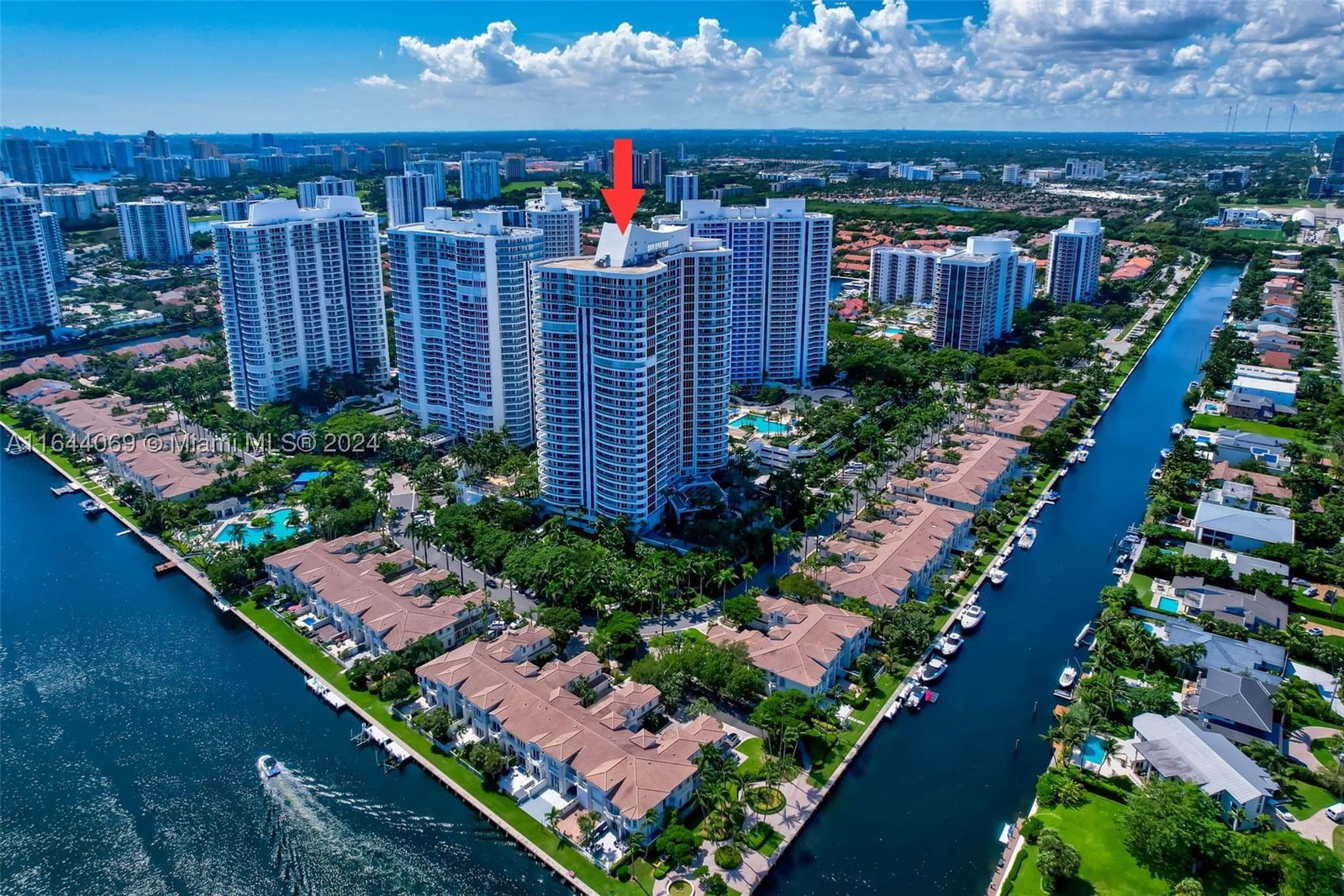 Real estate property located at 21200 Point Pl #1204, Miami-dade, Atlantic I At The Point C, Aventura, FL