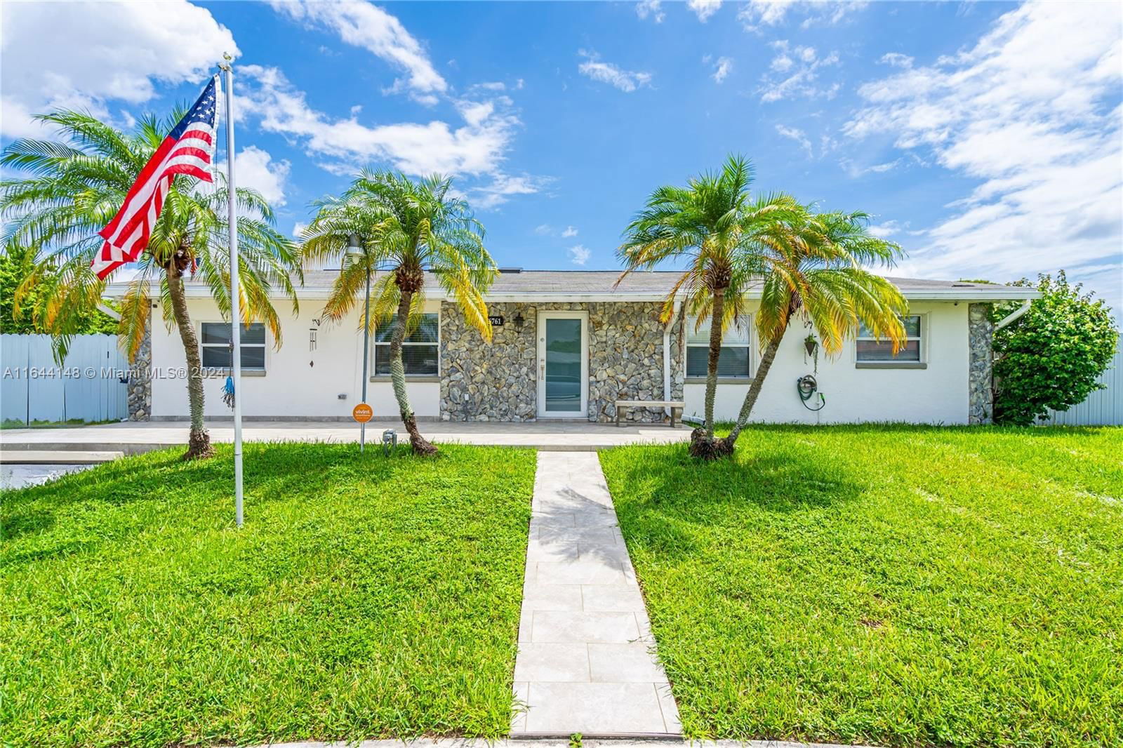 Real estate property located at 26761 124th Ave, Miami-Dade, MEADOW WOOD MANOR SEC 3, Homestead, FL