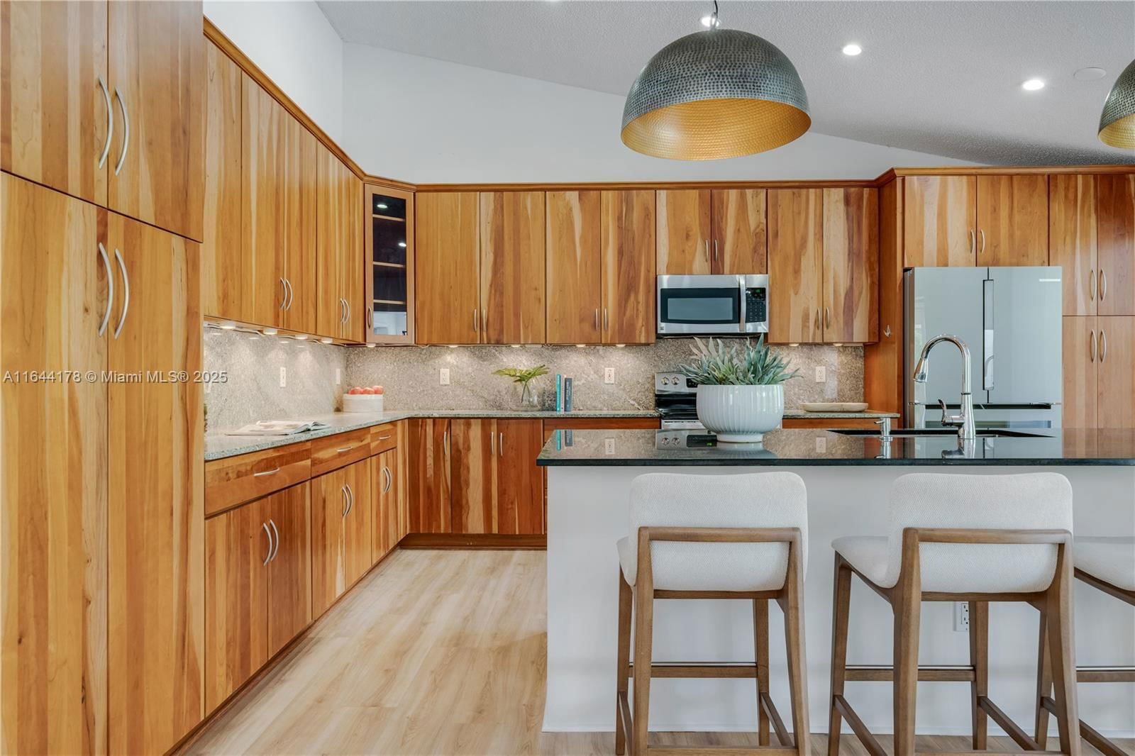 Real estate property located at 7861 171st St, Miami-dade, Old Cutler Villas, Palmetto Bay, FL