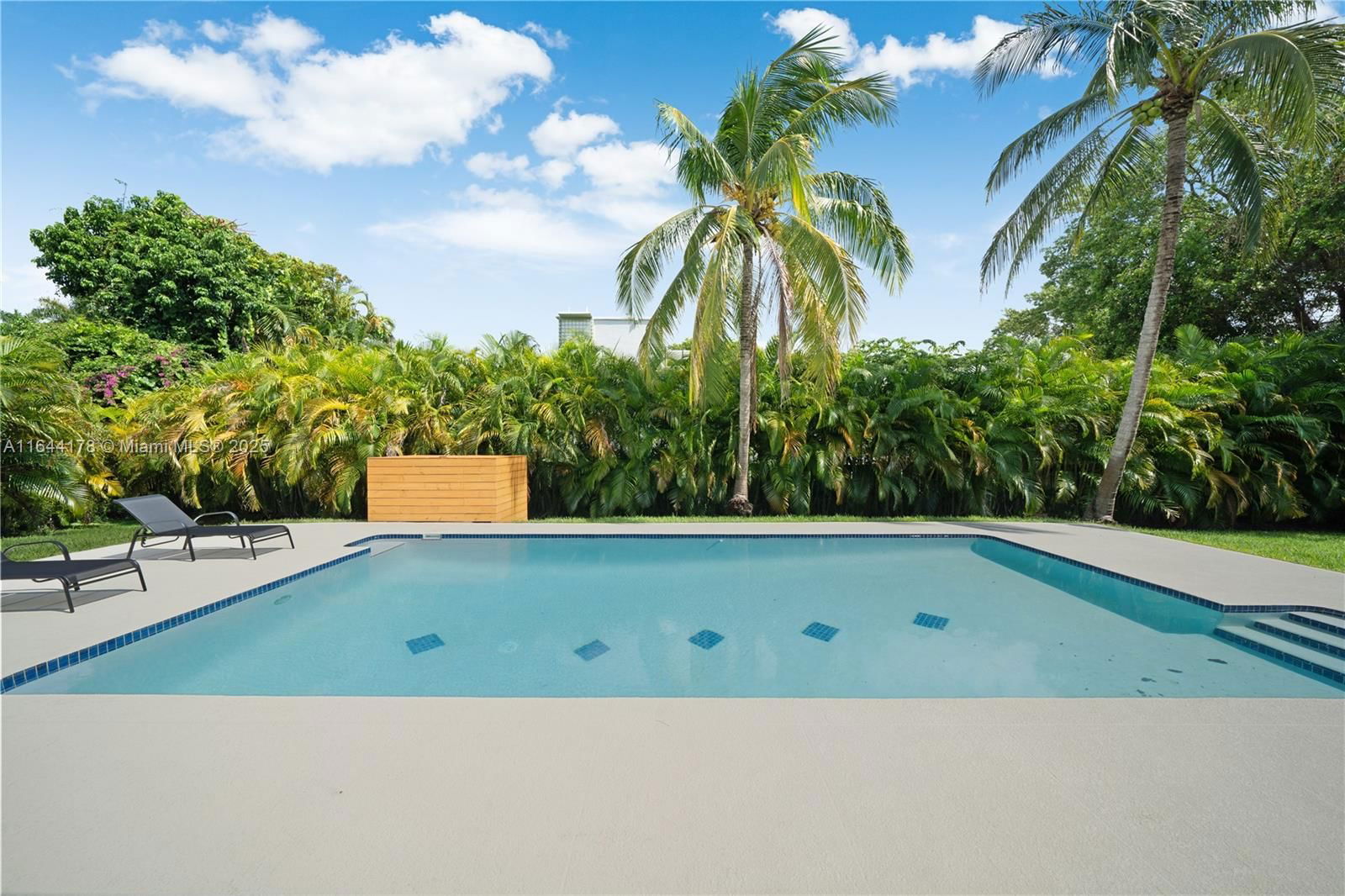 Real estate property located at 7861 171st St, Miami-dade, Old Cutler Villas, Palmetto Bay, FL