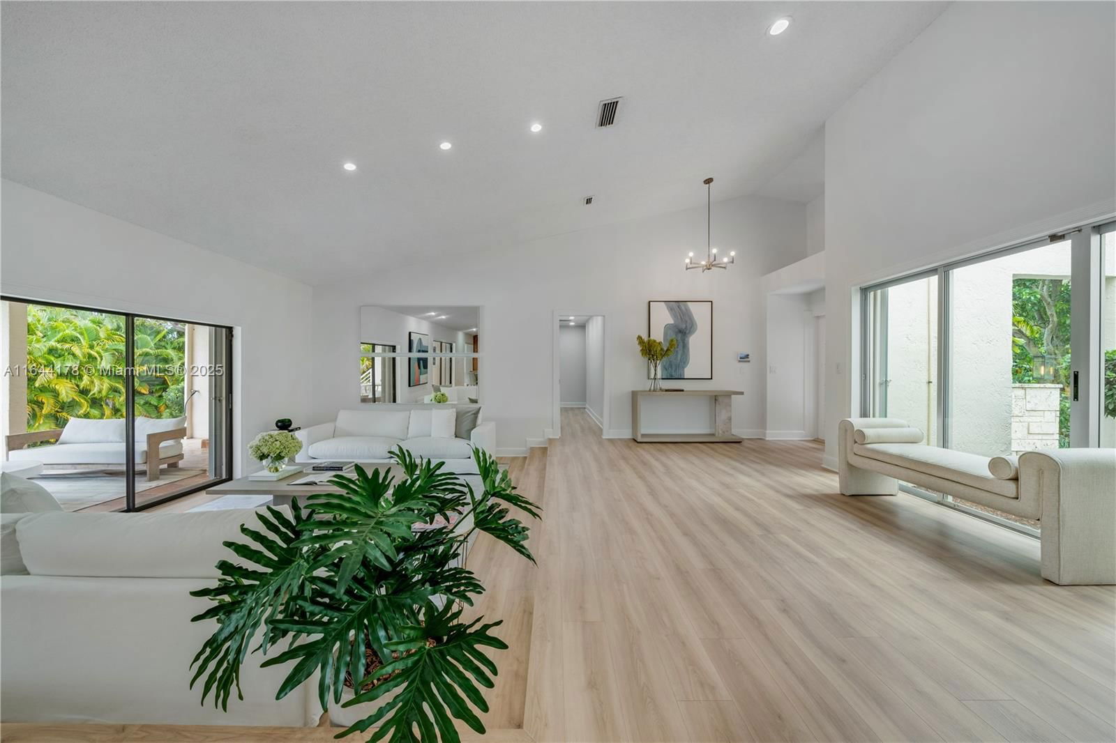 Real estate property located at 7861 171st St, Miami-dade, Old Cutler Villas, Palmetto Bay, FL
