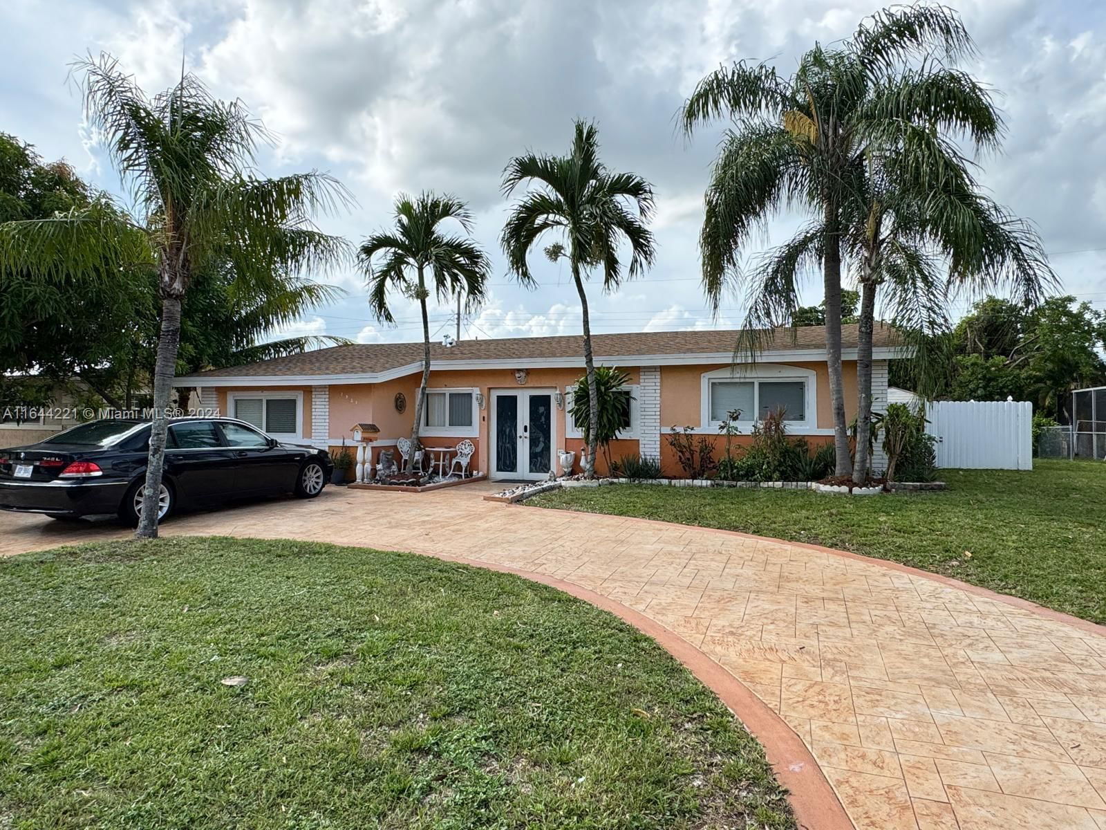 Real estate property located at 7921 Panama St, Broward, MIRAMAR SEC 13, Miramar, FL