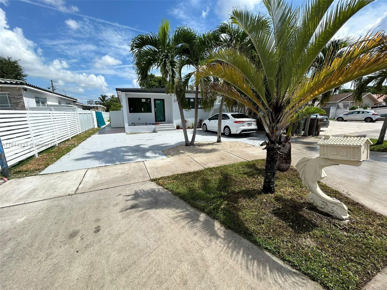 Real estate property located at 27 60th St, Miami-Dade, PALM AVE HIGHLANDS, Hialeah, FL