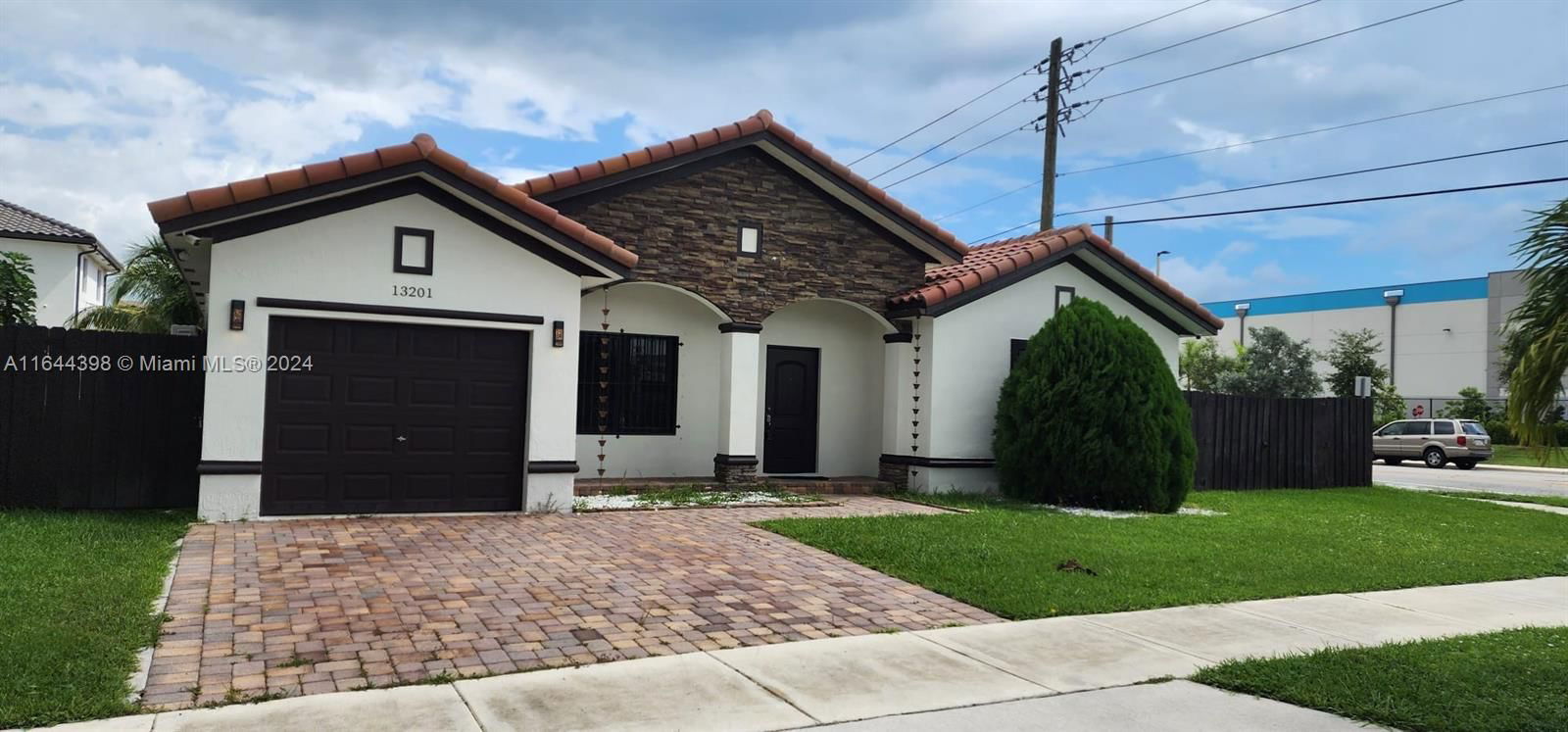 Real estate property located at 13201 274th Ter, Miami-Dade, VILLA LAS ROSAS, Homestead, FL