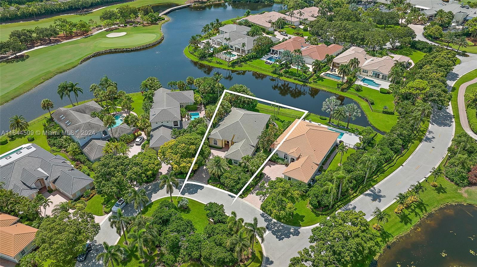 Real estate property located at 167 Village Wy, Palm Beach, Admirals Cove, Jupiter, FL