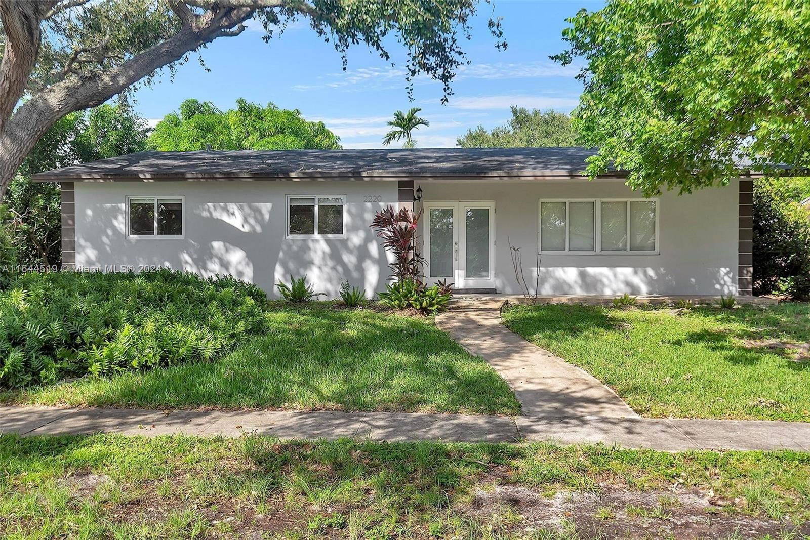 Real estate property located at 2220 51st Ave, Broward, HOLLYWOOD HILLS, Hollywood, FL