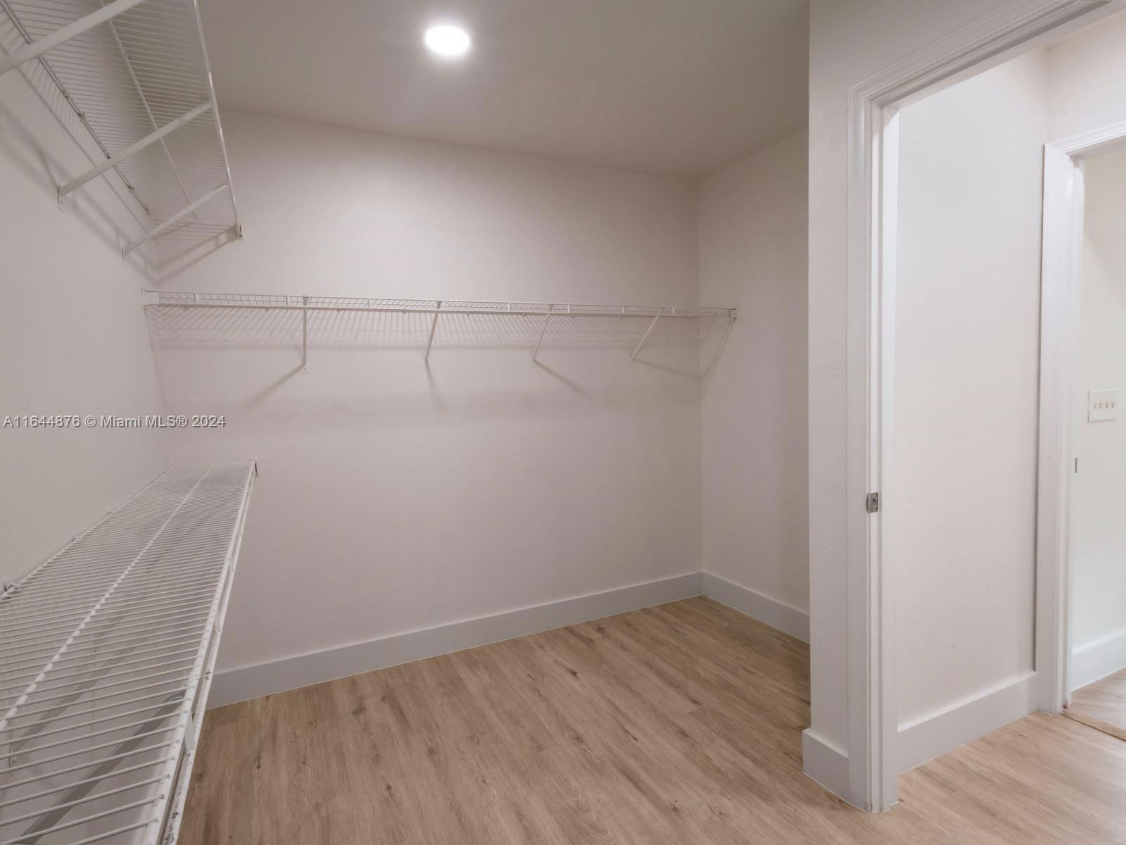 Real estate property located at 16511 1st St, Broward, Pembroke Shores, Pembroke Pines, FL