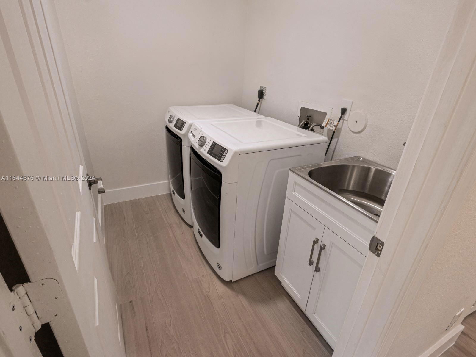Real estate property located at 16511 1st St, Broward, Pembroke Shores, Pembroke Pines, FL