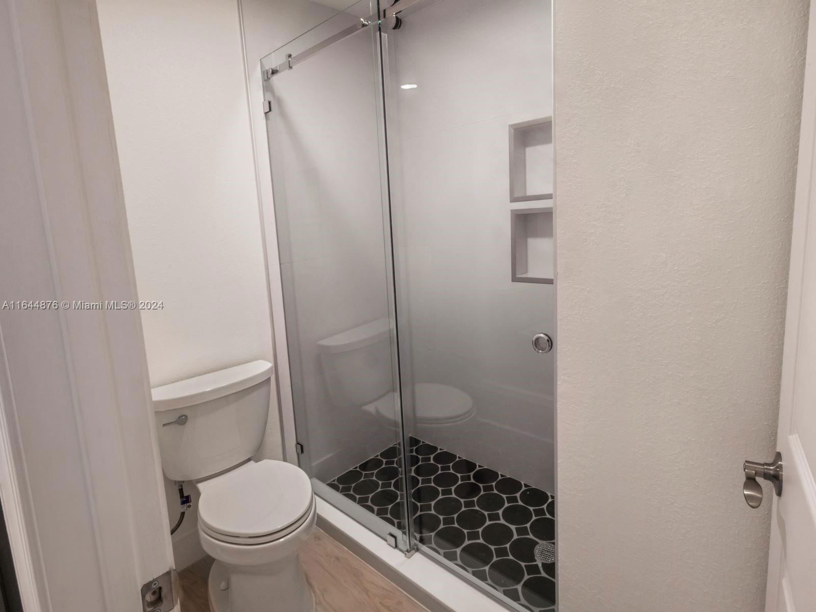 Real estate property located at 16511 1st St, Broward, Pembroke Shores, Pembroke Pines, FL