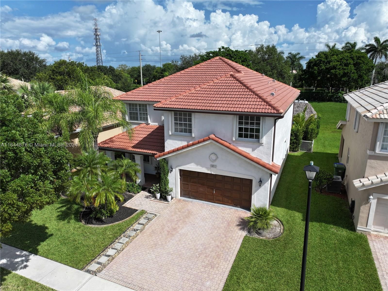 Real estate property located at 16511 1st St, Broward, Pembroke Shores, Pembroke Pines, FL