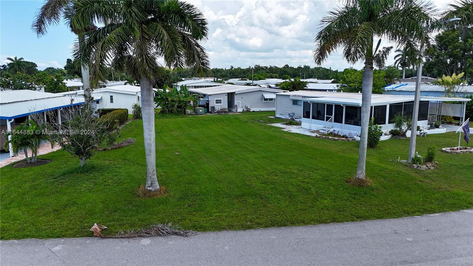 Real estate property located at 9298 Lord, Lee, Imperial Harbor, Bonita Springs, FL