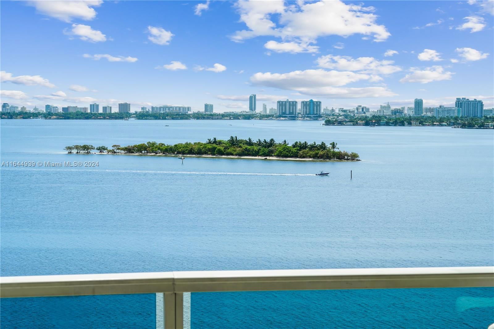 Real estate property located at 725 22nd St #16A, Miami-Dade, NEW WAVE CONDO, Miami, FL