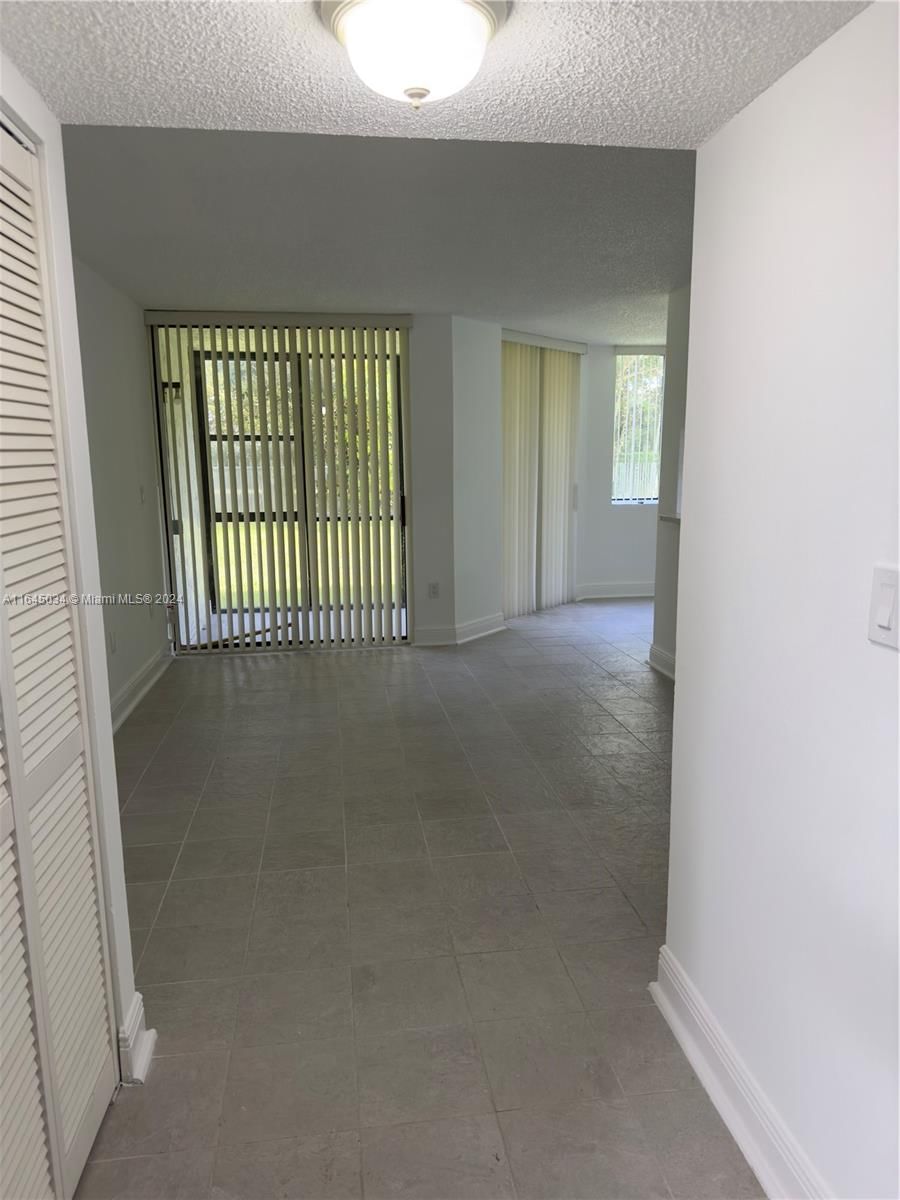 Real estate property located at 8215 152nd Ave G-111, Miami-Dade, VERABELLA FALLS CONDO, Miami, FL