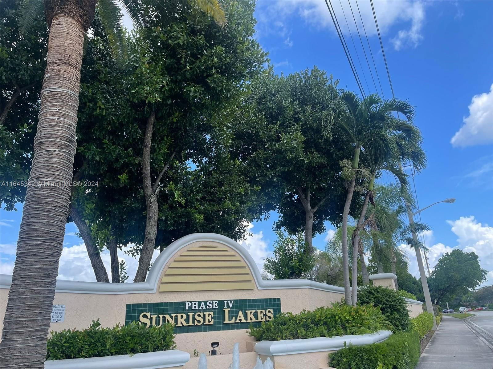 Real estate property located at 2560 103rd Ave #407, Broward, SUNRISE LAKES 193 CONDO, Sunrise, FL