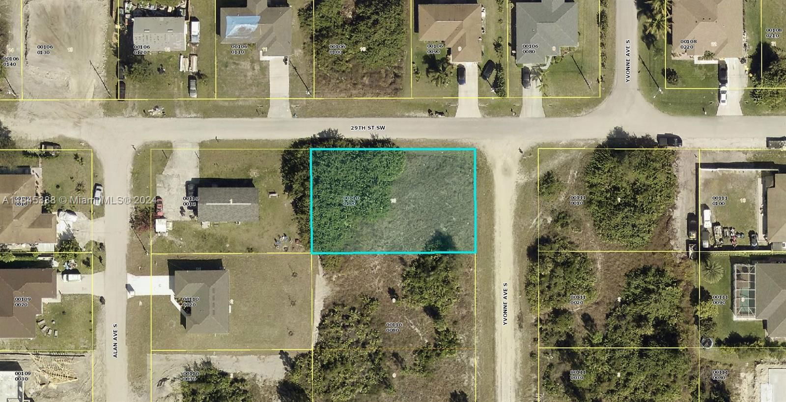 Real estate property located at 2900 YVONNE AVE S, Lee, lehigh acres, Lehigh Acres, FL