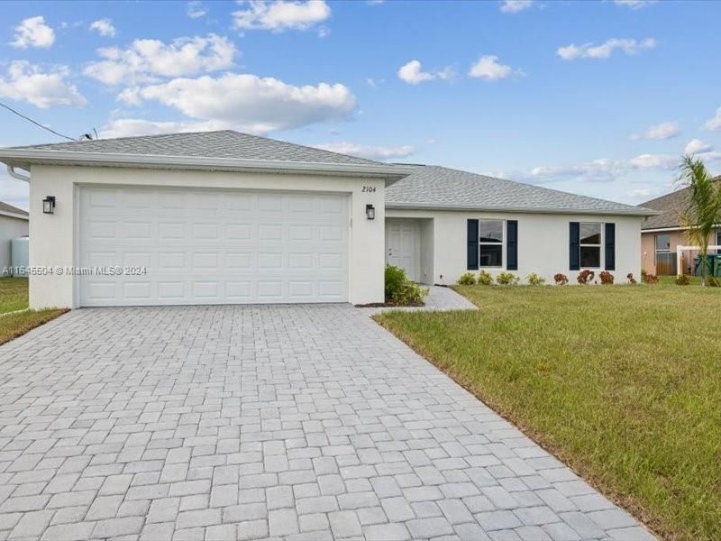 Real estate property located at 2104 NW 16th PL, Lee, Cape Coral, Cape Coral, FL