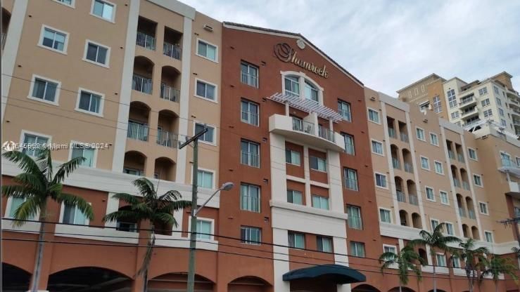 Real estate property located at 2280 32nd Ave #613, Miami-Dade, SHAMROCK BY THE GABLES CO, Miami, FL