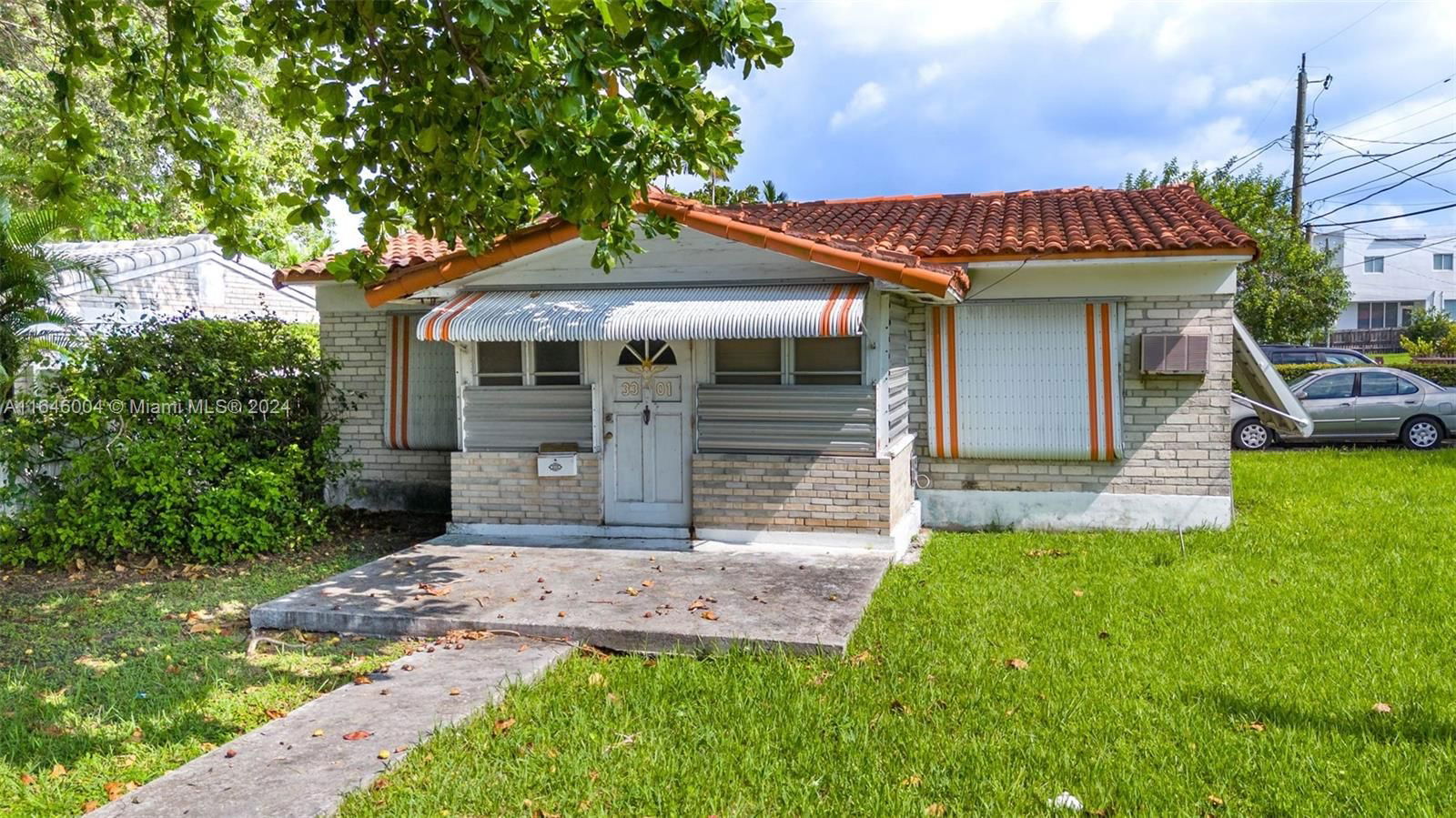 Real estate property located at 3301 28th Ter, Miami-Dade, POMELO PARK, Miami, FL