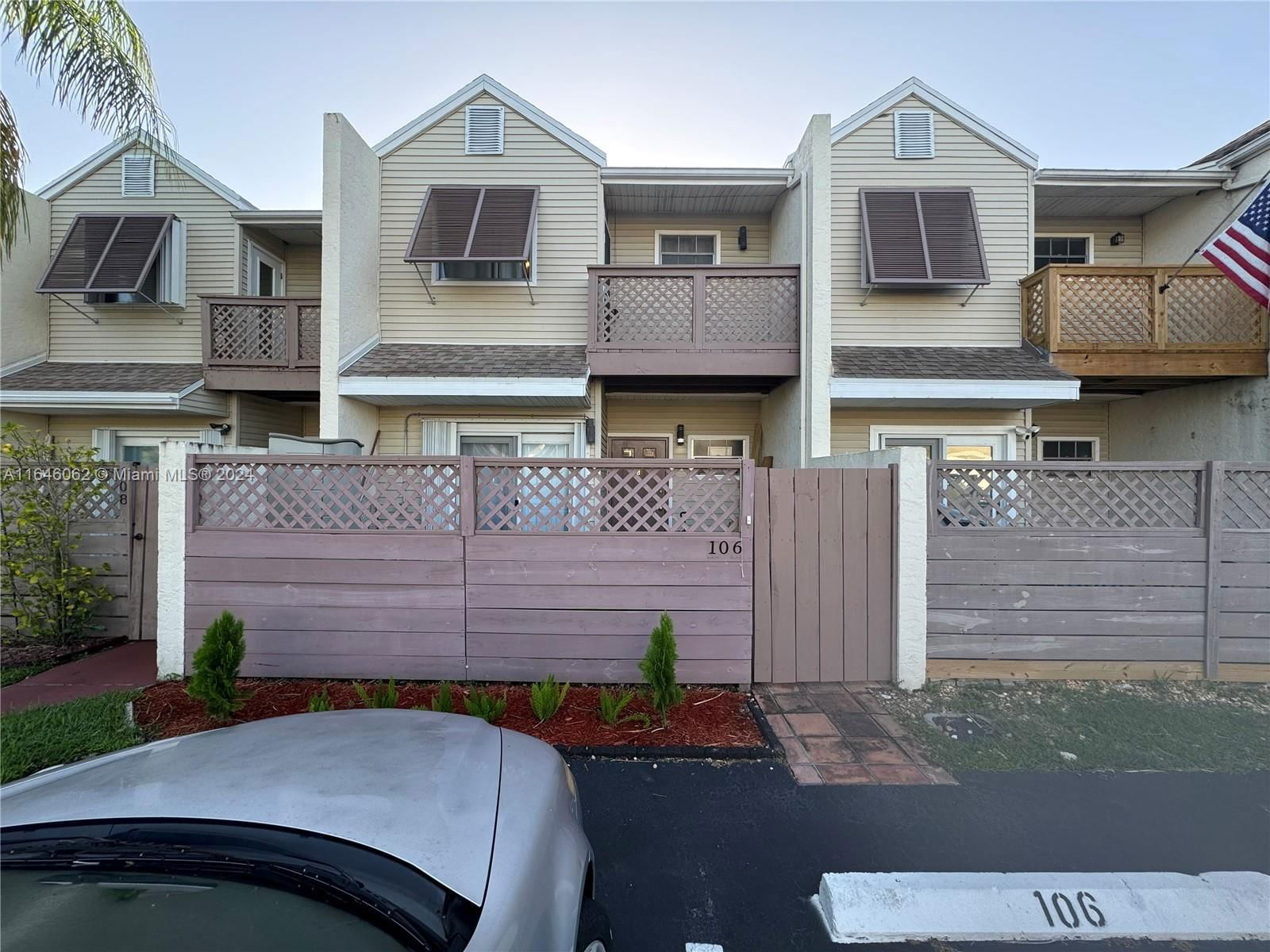 Real estate property located at 106 Hemingway Cir #106, Broward, WOODLAKE SHORES, Margate, FL