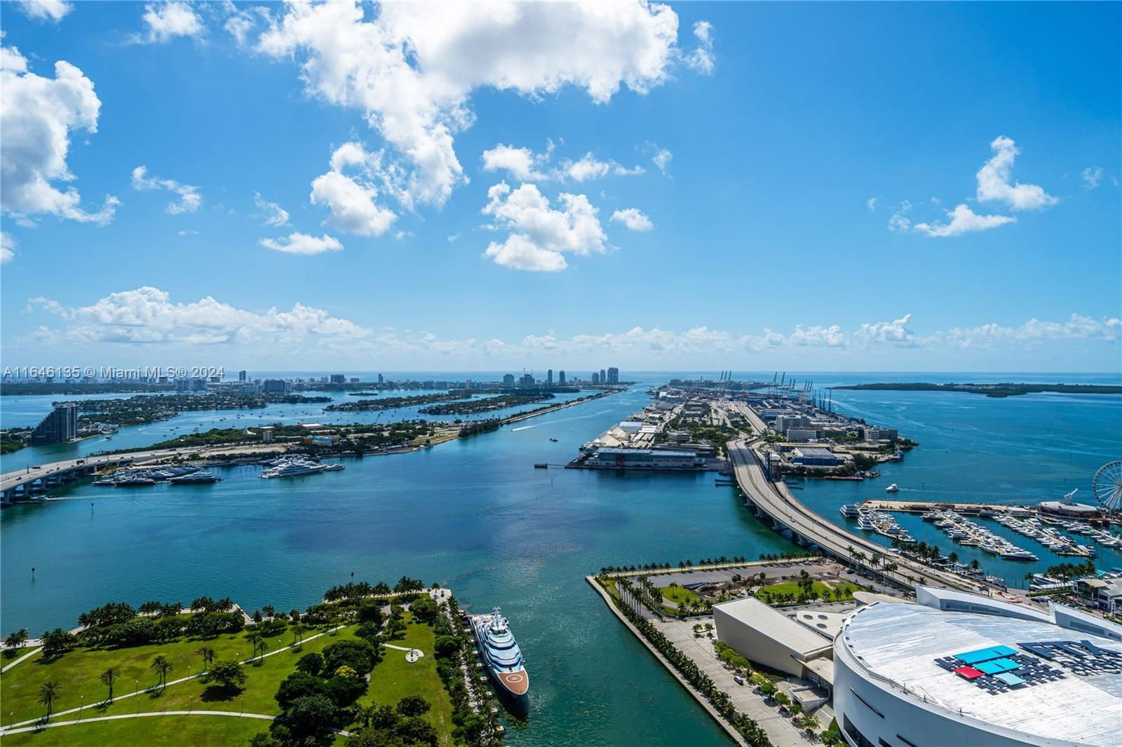 Real estate property located at 900 Biscayne Blvd #5109, Miami-Dade, 900 BISCAYNE BAY CONDO, Miami, FL