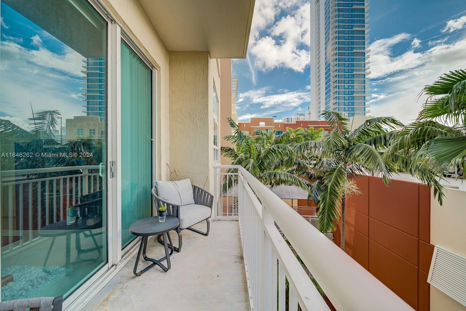 Real estate property located at 2001 Biscayne Blvd #3401, Miami-Dade, CITE CONDO, Miami, FL