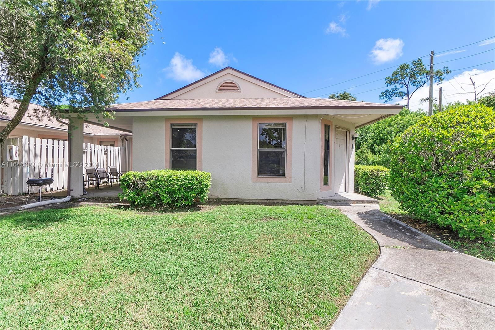 Real estate property located at 2828 Stoneway Ln A, St Lucie, STONES THROW TOWNHOMES, Fort Pierce, FL