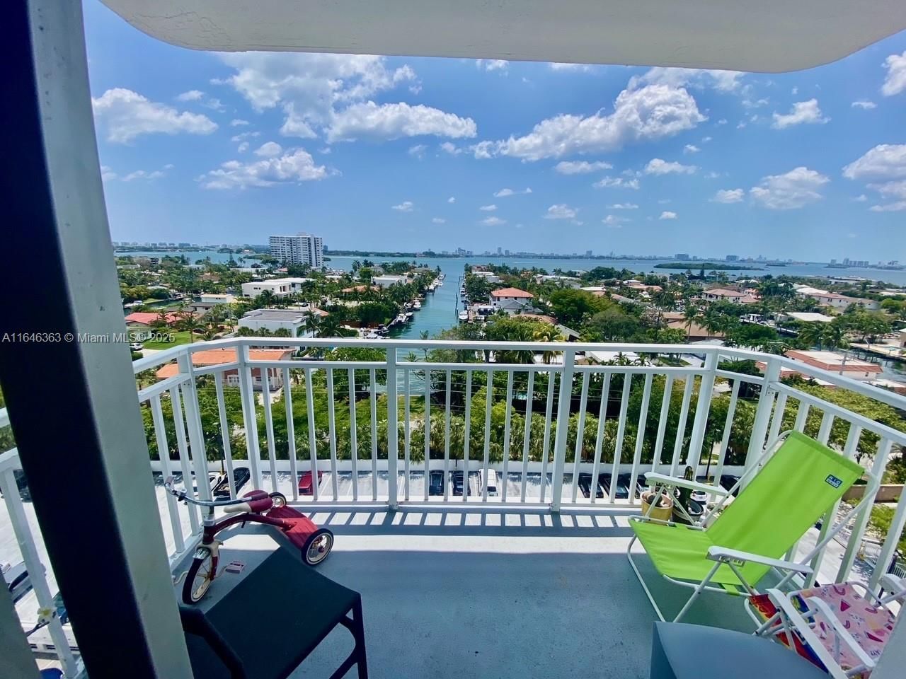 Real estate property located at 2100 Sans Souci Blvd C902, Miami-dade, Bayview Towers Condo Nort, North Miami, FL