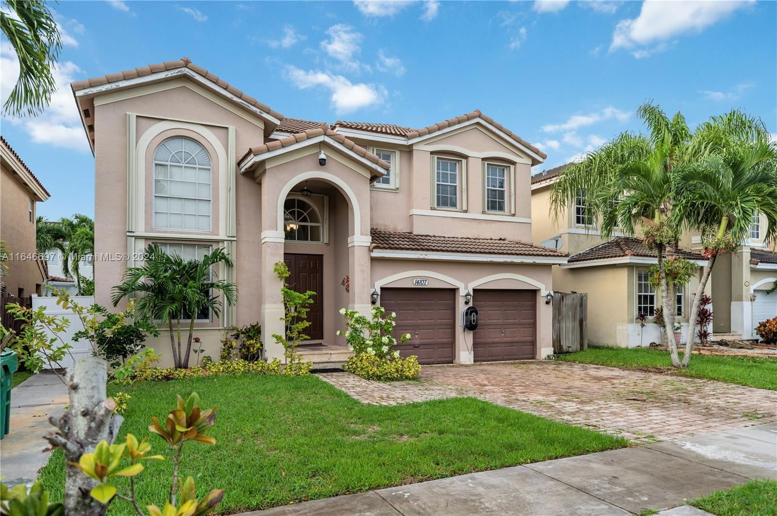 Real estate property located at 14107 155th St, Miami-Dade, KENDALL COUNTRY ESTATES, Miami, FL