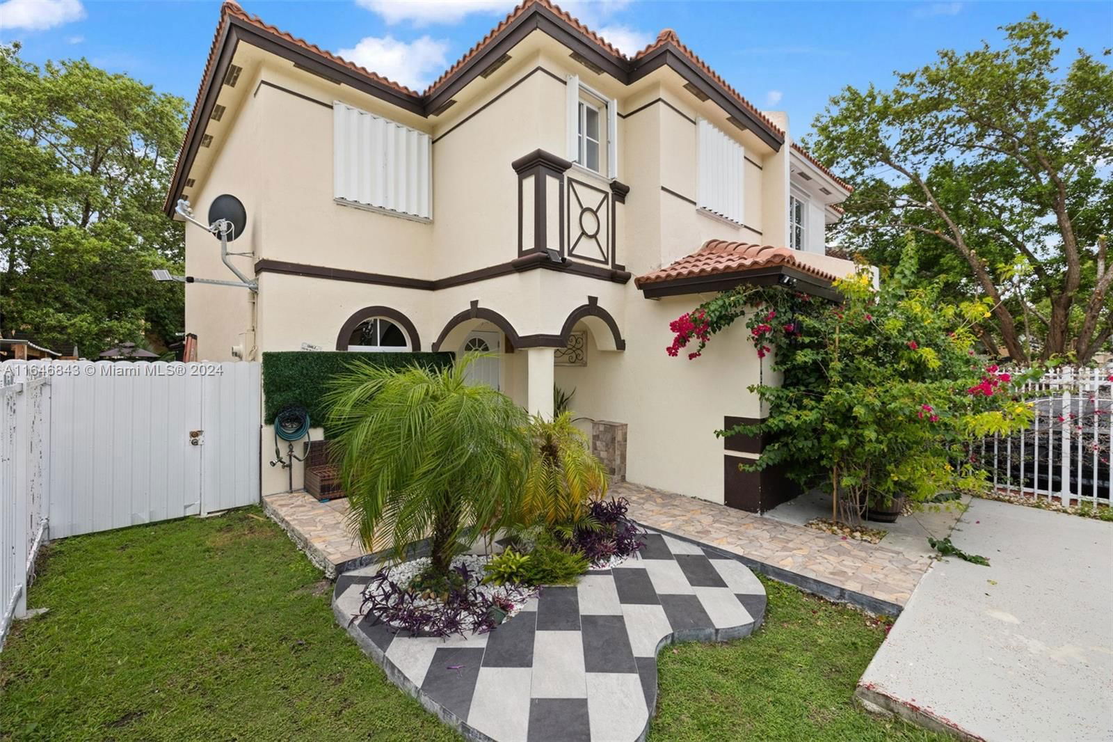 Real estate property located at 26274 135th Pl, Miami-Dade, NARANJA GARDENS, Homestead, FL