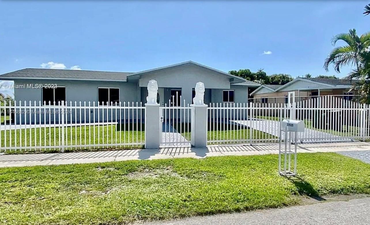 Real estate property located at 22535 113th Ct, Miami-Dade, RICHLAND ESTATES, Miami, FL