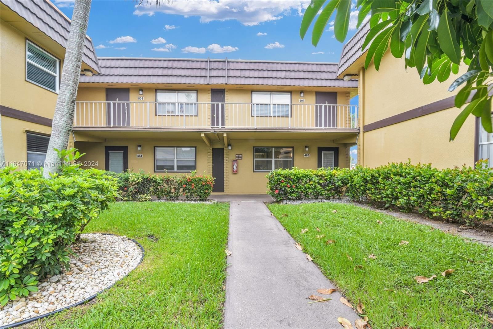 Real estate property located at 483 Brittany K K, Palm Beach, KINGS POINT BRITTANY COND, Delray Beach, FL