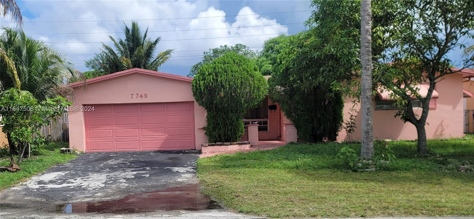 Real estate property located at 7749 Fairway Blvd, Broward, MIRAMAR PARK FOURTH ADD, Miramar, FL