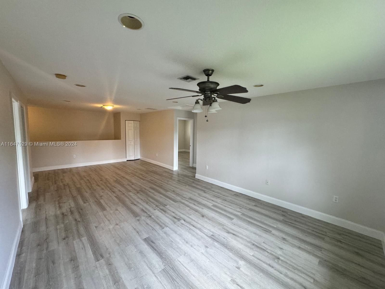 Real estate property located at 4527 129th Ave, Broward, Silver Falls, Miramar, FL
