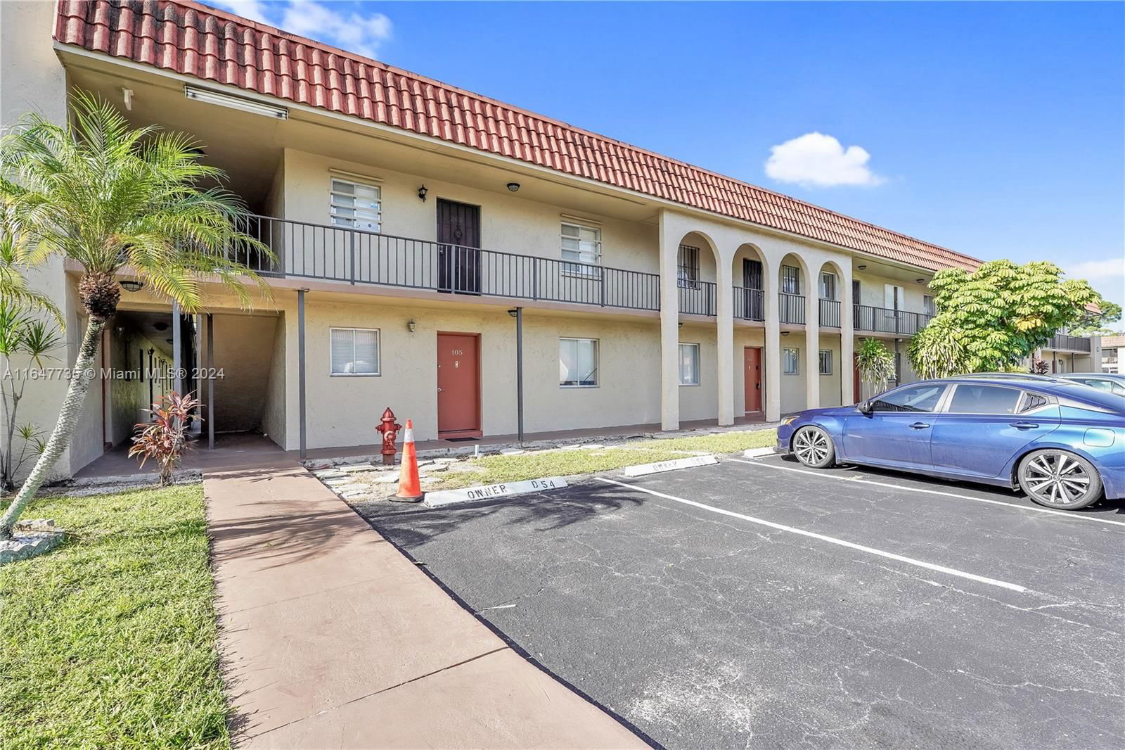 Real estate property located at 6080 Forest Hill Blvd #106, Palm Beach, FOREST HILL GARDENS CONDO, West Palm Beach, FL