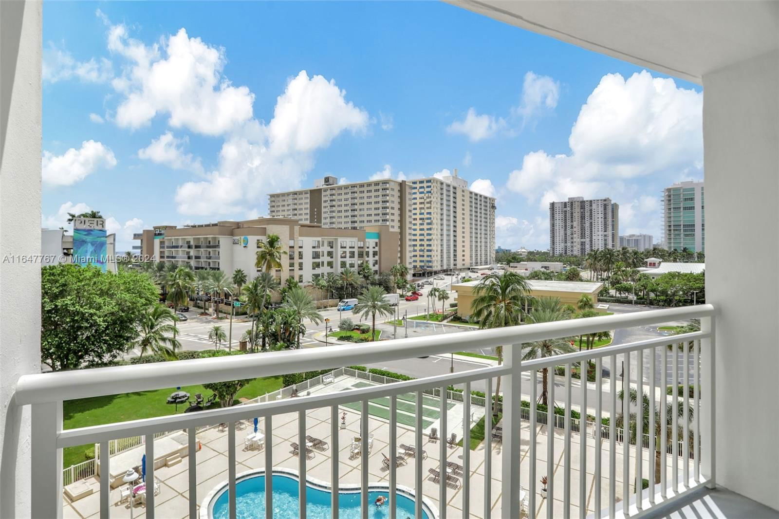 Real estate property located at 201 Ocean Blvd #605, Broward, GRANADA HOUSE CONDOMINIUM, Pompano Beach, FL