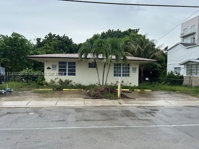Real estate property located at 800 85th St, Miami-dade, Uppereast Sidebisc Heights, Miami, FL