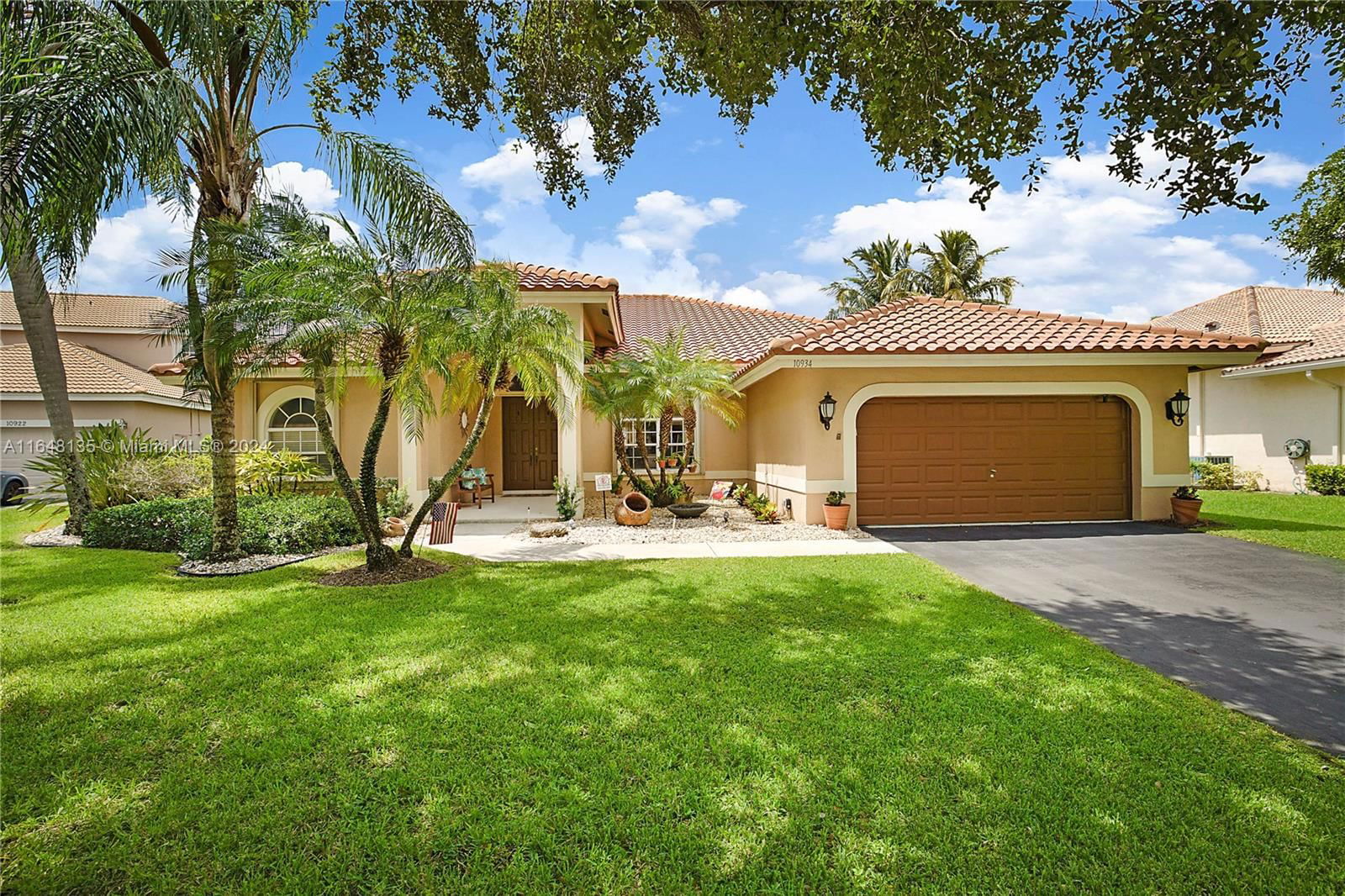 Real estate property located at 10934 49th Dr, Broward, Kensington Glen, Coral Springs, FL