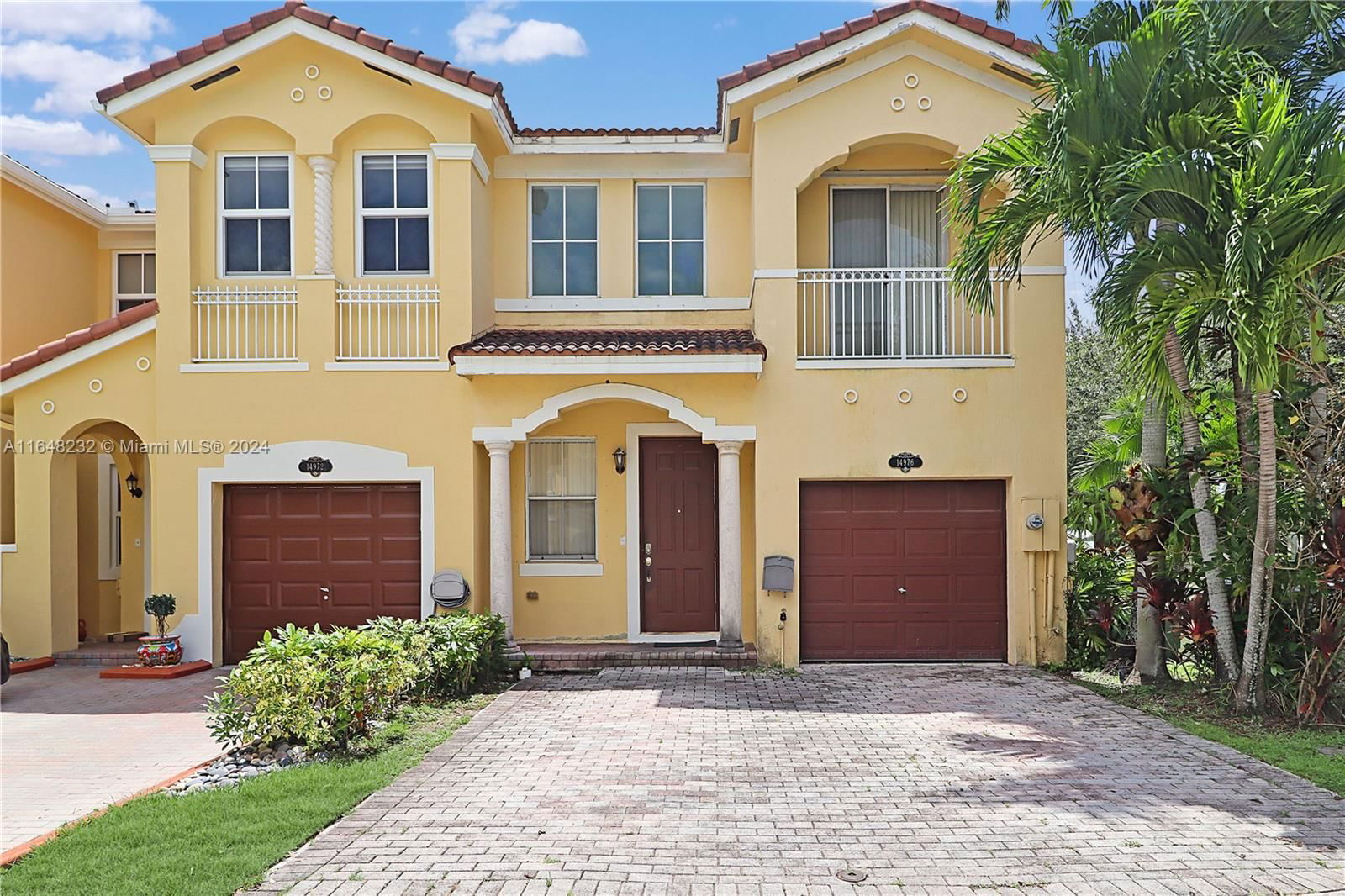 Real estate property located at 14976 9th Ln, Miami-Dade, GRAND LAKES PHASE I, Miami, FL